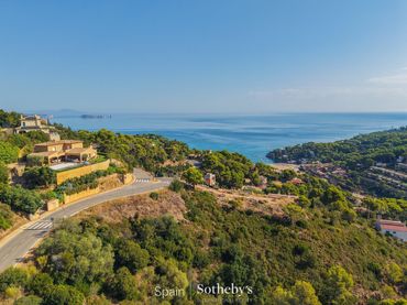 Terreny residencial en venda a Carretera de la Platja del Racó