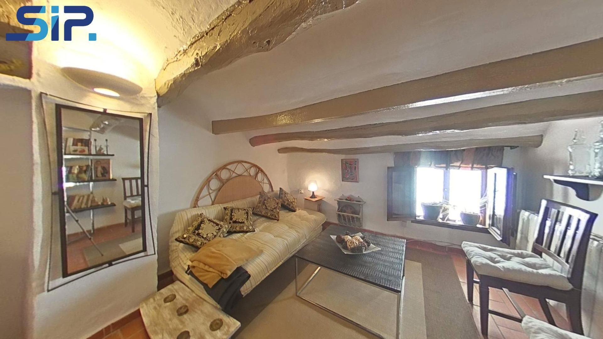 Dormitori de Casa o xalet en venda en Pontons amb Calefacció, Parquet i Terrassa