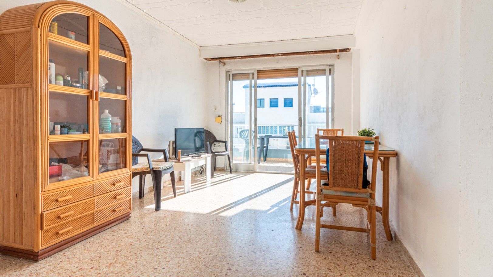 Dormitori de Apartament en venda en Dénia amb Jardí privat, Terrassa i Piscina
