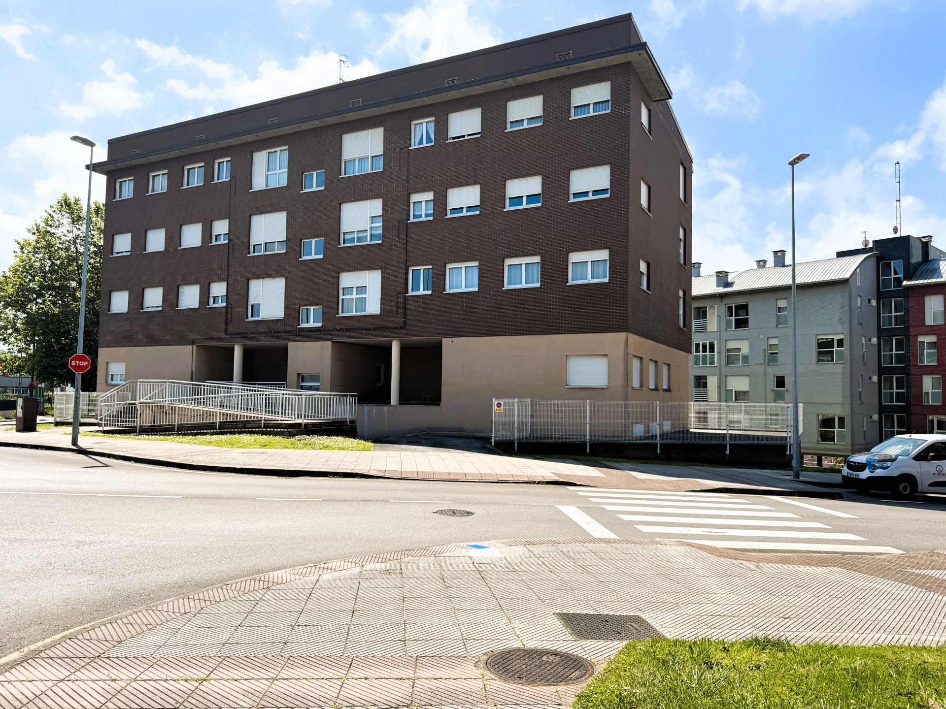 Exterior view of Flat for sale in Avilés  with Heating, Parquet flooring and Storage room