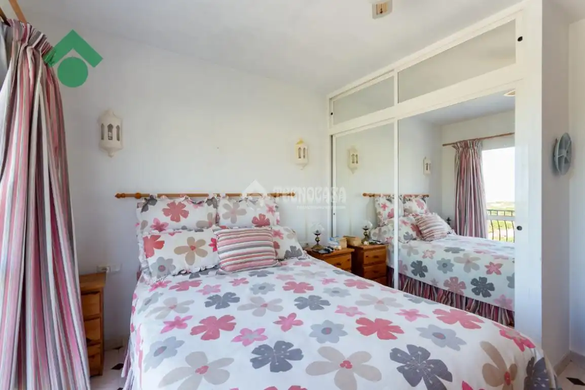 Habitación de Casa o chalet en venta en Nerja