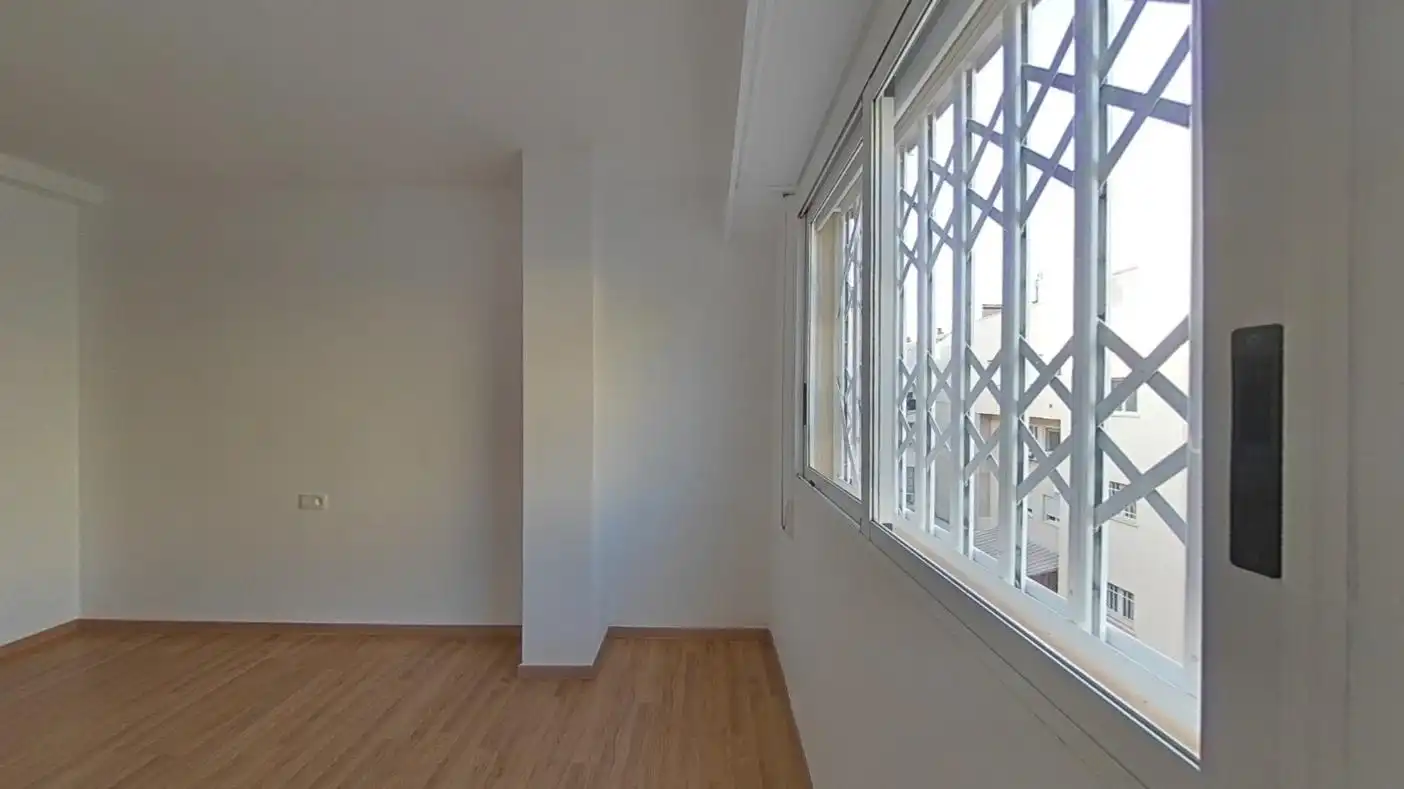 Habitación de Piso en venta en Paterna