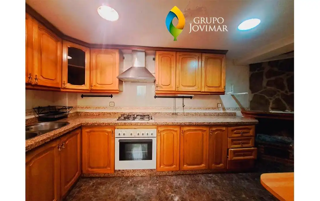 Cuina de Finca rústica en venda en Jérez del Marquesado amb Terrassa, Moblat i Balcó
