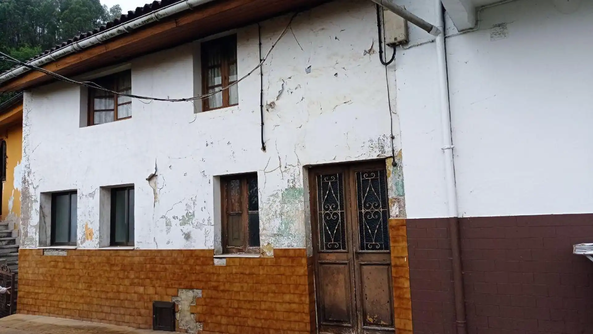 Vista exterior de Casa o chalet en venta en Sariego con Trastero