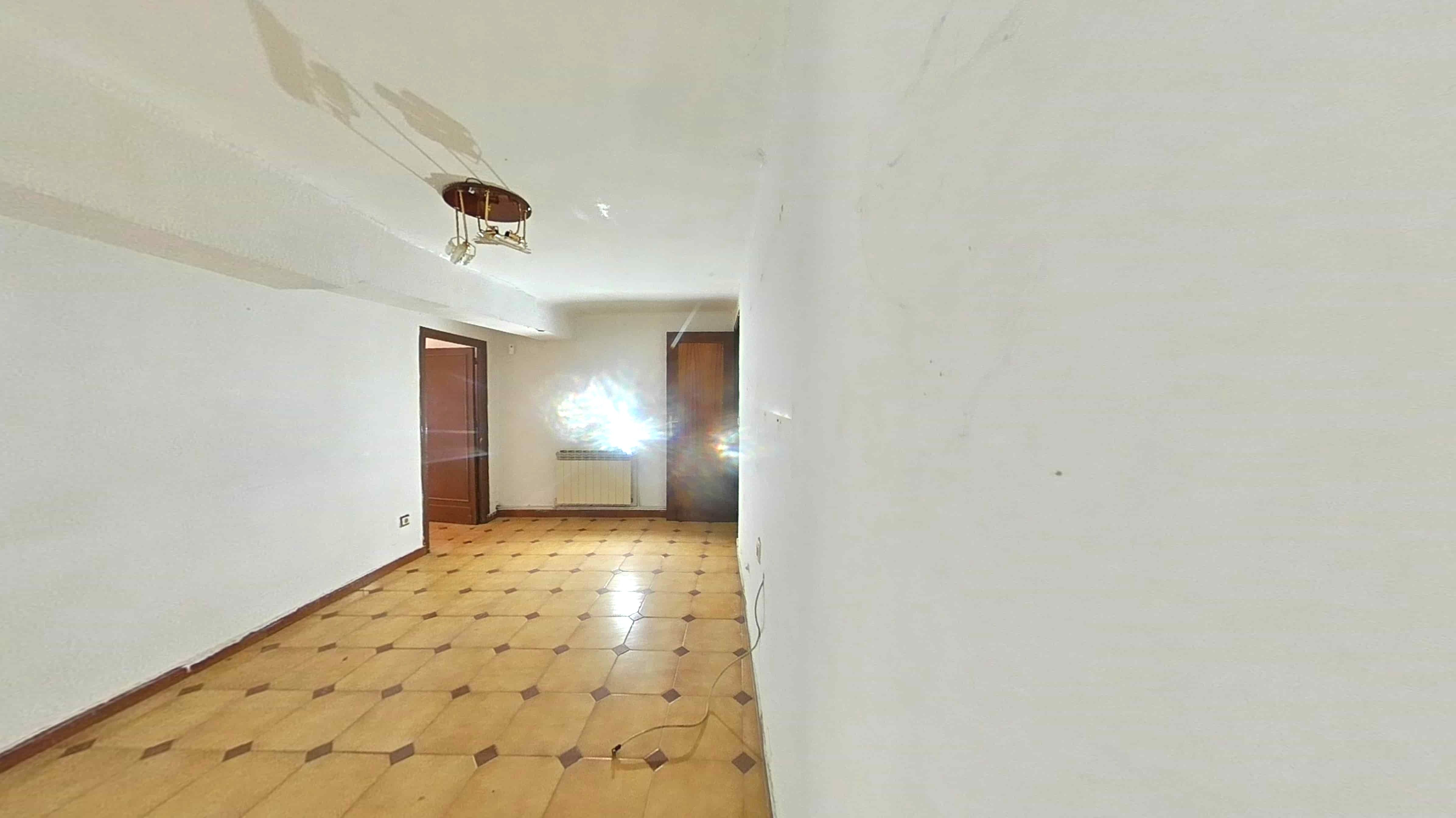 Piso en venta en Autol con Balcón