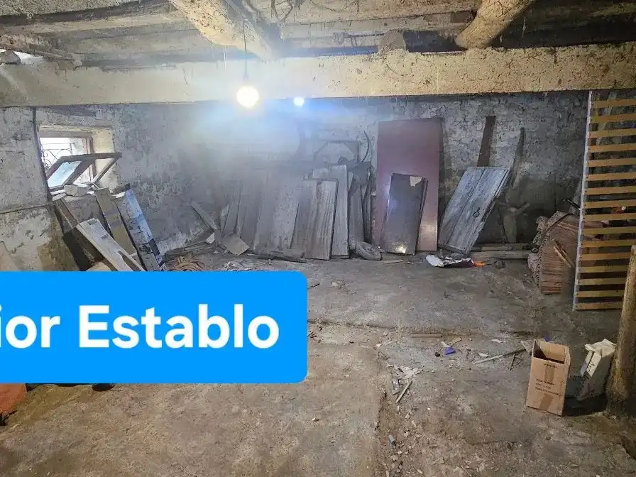 Casa o xalet en venda en Corvera de Asturias amb Balcó