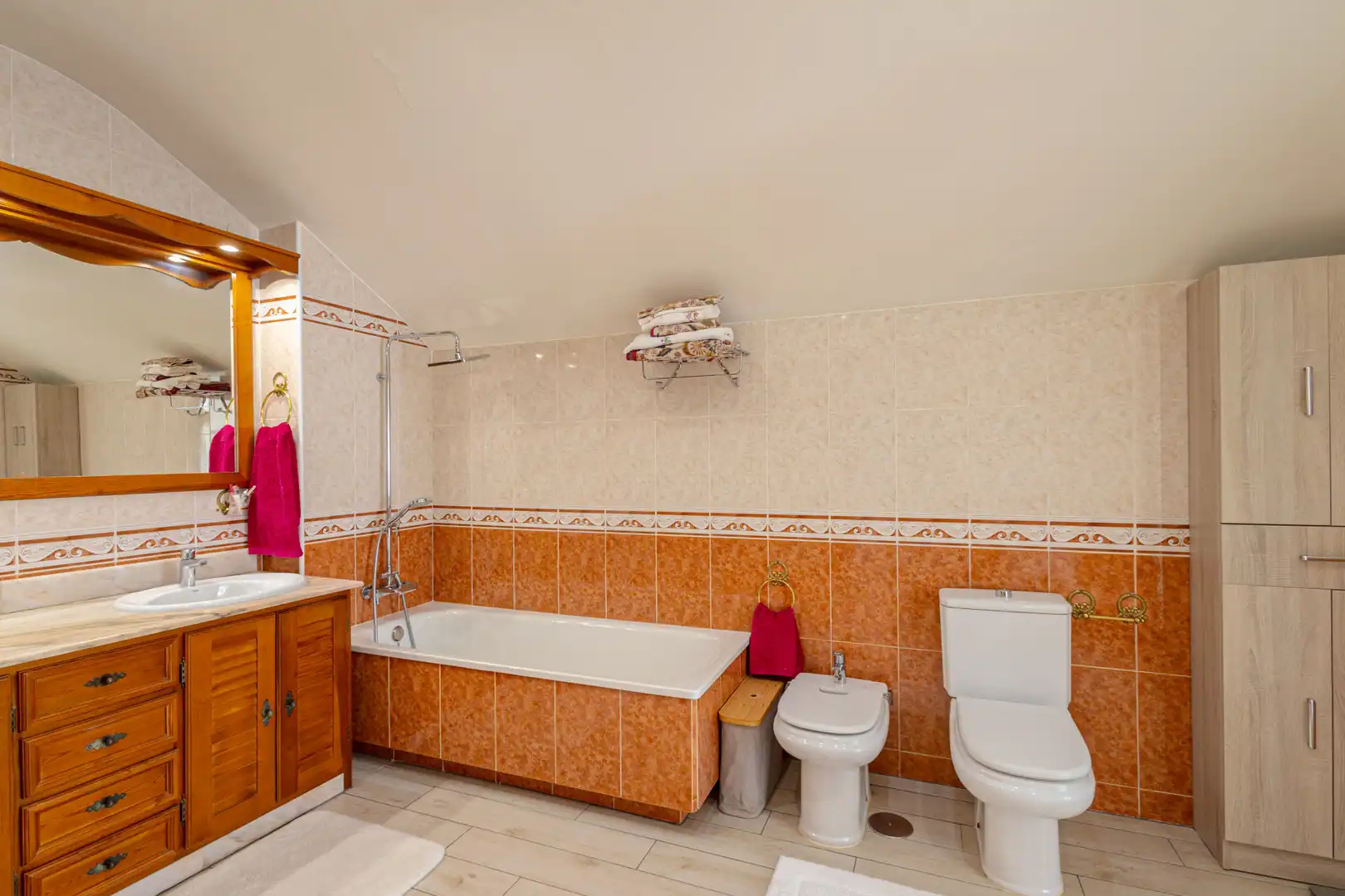 Baño de Ático en venta en Marbella con Aire acondicionado, Calefacción y Terraza