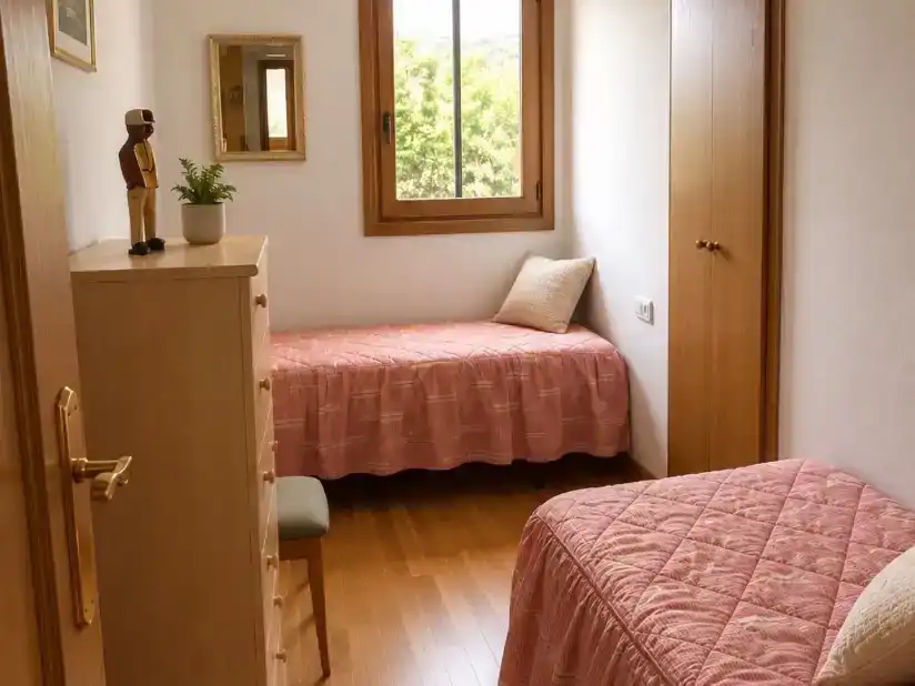 Habitación de Piso en venta en Sort con Aire acondicionado, Piscina y Balcón
