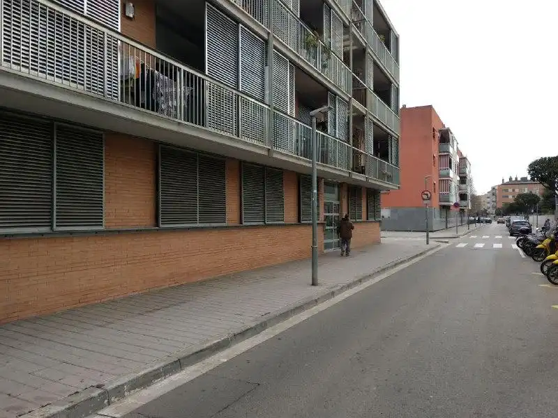 Pis en venda a C/ Jose Agustin Goytisolo, Eixample