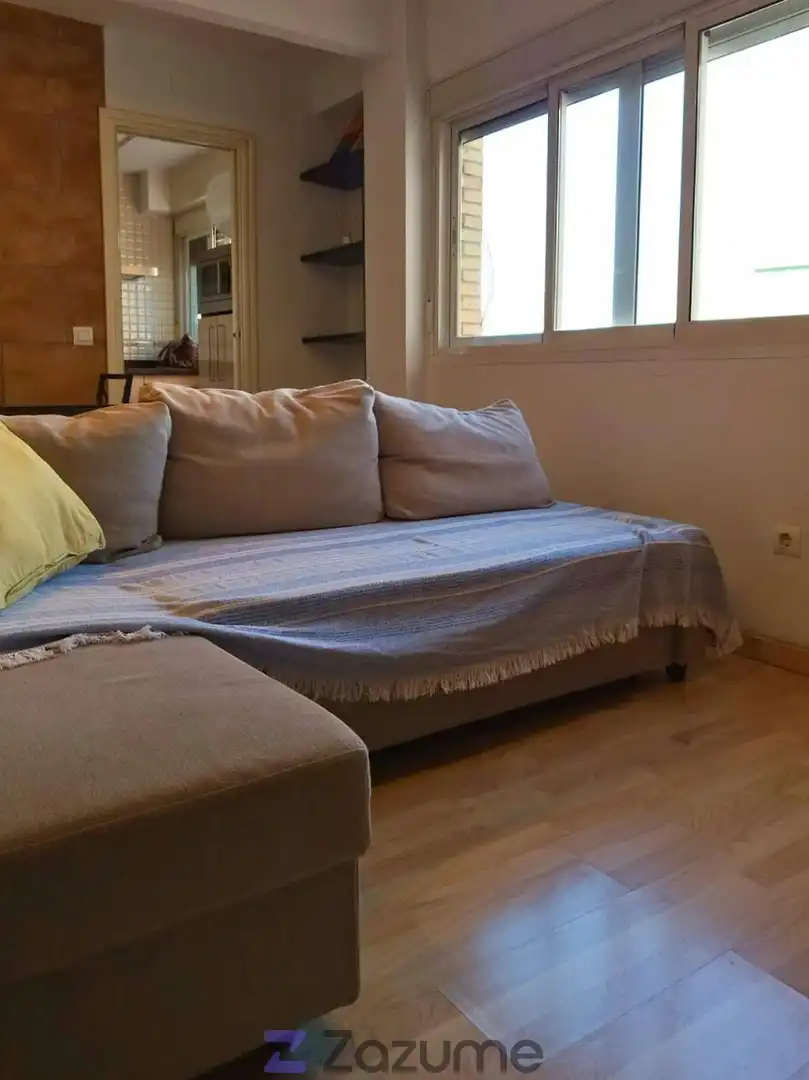 Wohnzimmer von Wohnung zur Miete in Sevilla mit Klimaanlage, Heizung und Möbliert