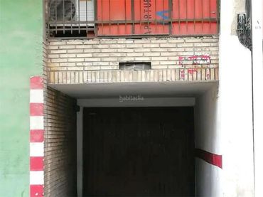 Einzelparkplatz zur Miete in Carrer València 16