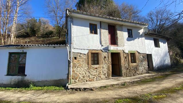 Casa-chalet en Venta en Aldea la Tornera en Ciaño - Zona Rural