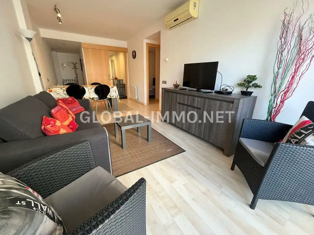 Sala d'estar de Apartament en venda en Roses amb Aire condicionat, Calefacció i Moblat