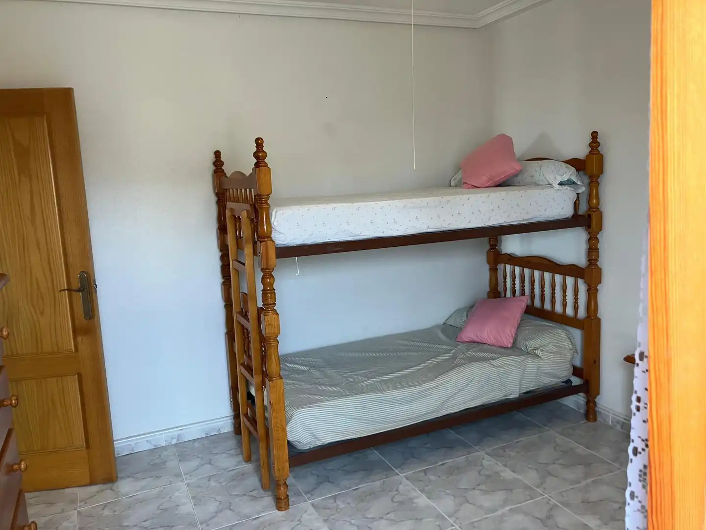 Schlafzimmer von Einfamilien-Reihenhaus zur Miete in Santa Pola mit Möbliert und Haustiere erlaubt