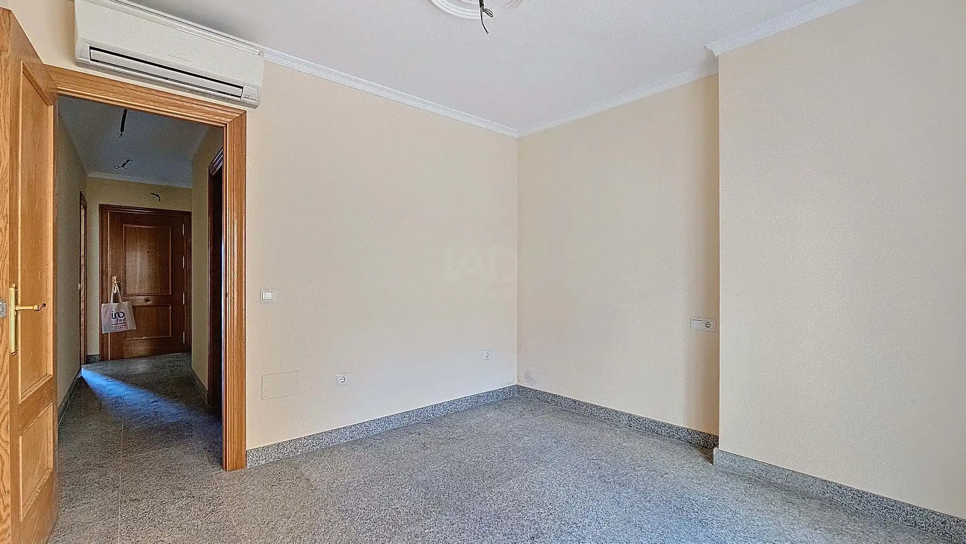 Habitación de Piso en venta en Roquetas de Mar con Aire acondicionado y Terraza