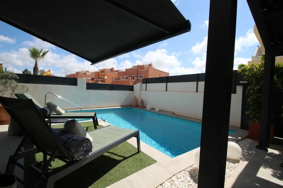 Villa avec piscine à vendre à Av. CircunvalaciÃ³n, imagen 14