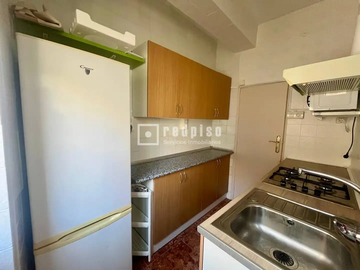Kitchen of Flat for rent in Granada  with Heating, Terrace and Furnished