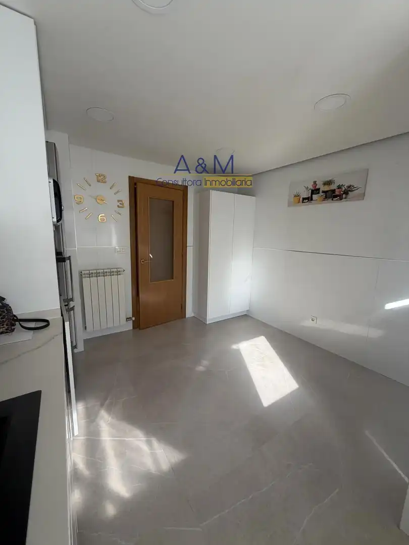 Piso con piscina en venta en RAMON Y CAJAL, imagen 9