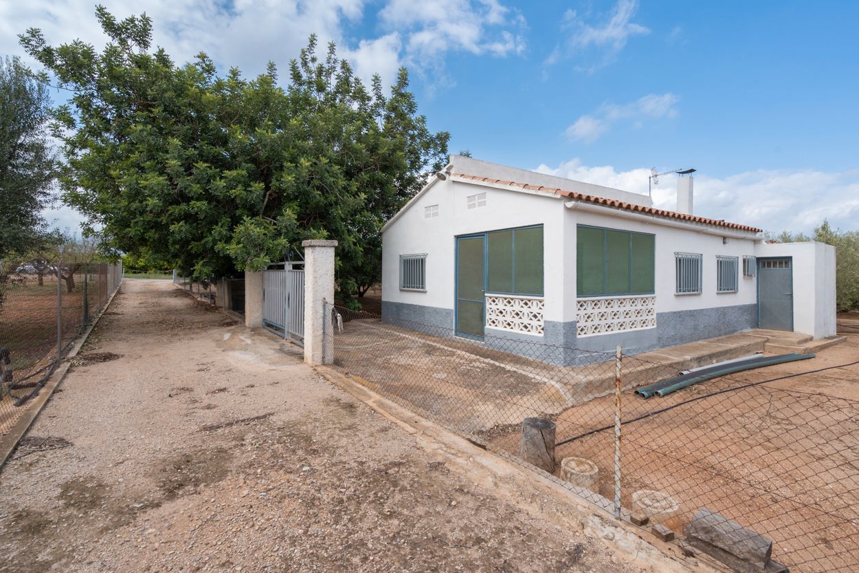 Exterior view of House or chalet for sale in Roquetes  with Storage room, Swimming Pool and Furnished