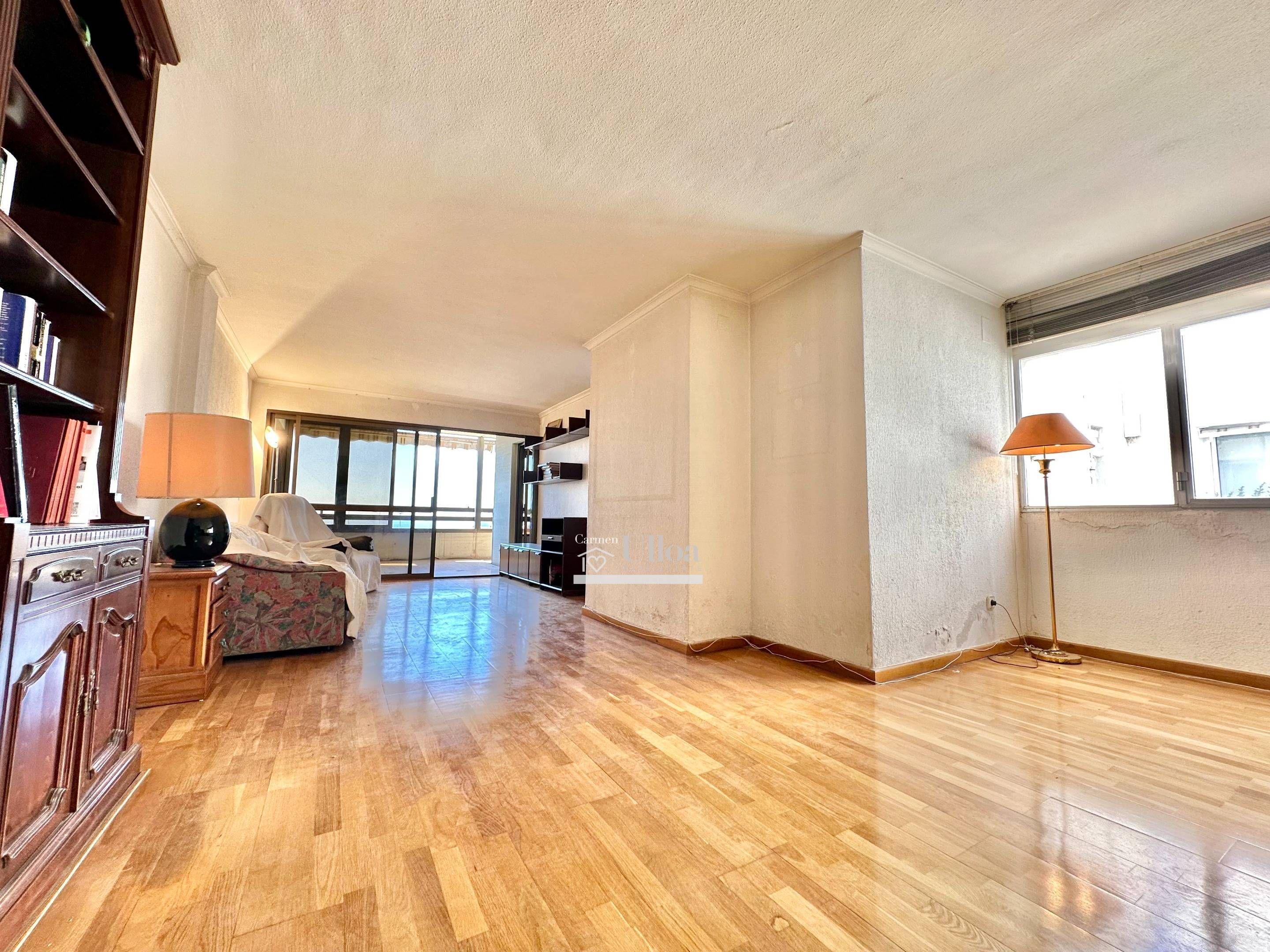 Sala de estar de Piso en venta en Alicante / Alacant con Aire acondicionado, Parquet y Terraza
