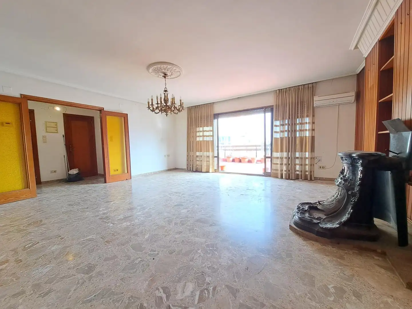 Ático en venta en Carcaixent con Terraza, Trastero y Balcón