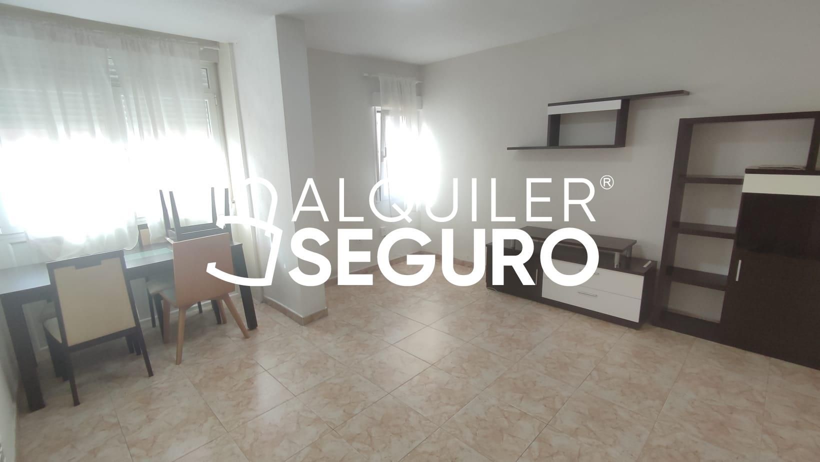 Dormitori de Pis de lloguer en  Madrid Capital amb Calefacció i Moblat