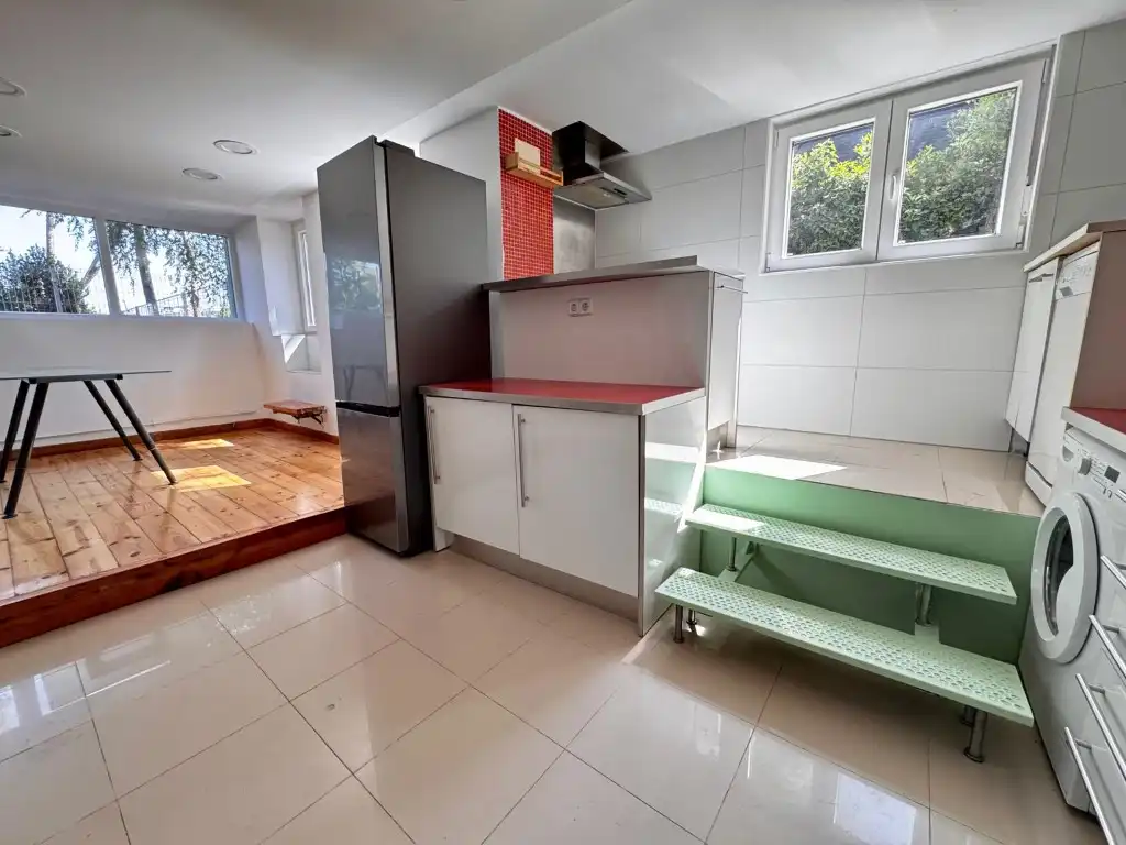 Ground floor for rent in Madrid, Madrid