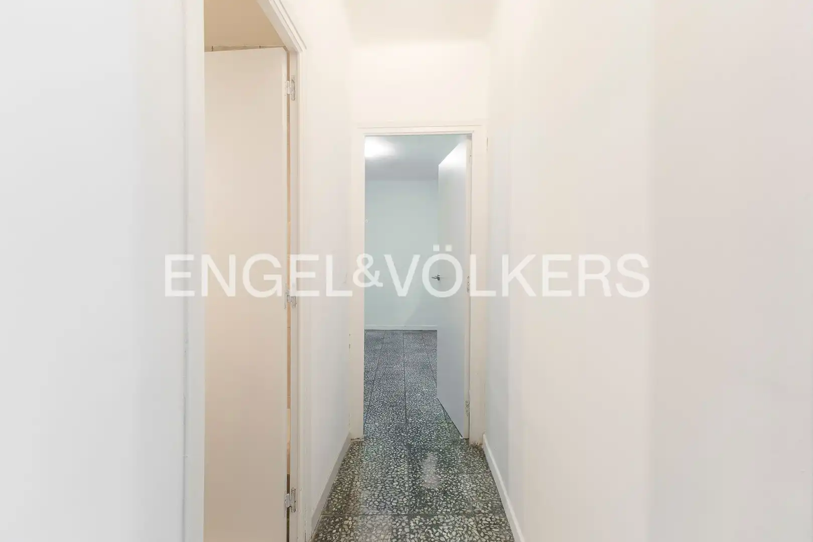Piso en venta en Barcelona con Calefacción