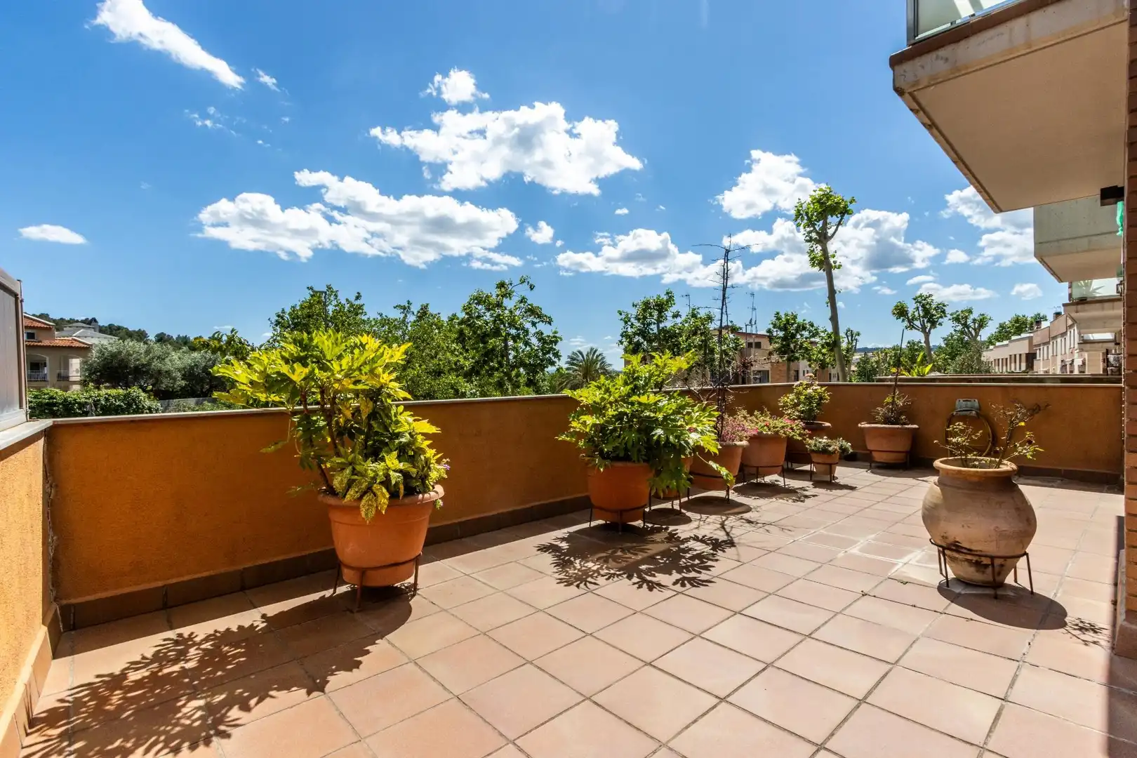 Terrassa de Casa adosada en venda en Castellar del Vallès amb Aire condicionat, Calefacció i Jardí privat