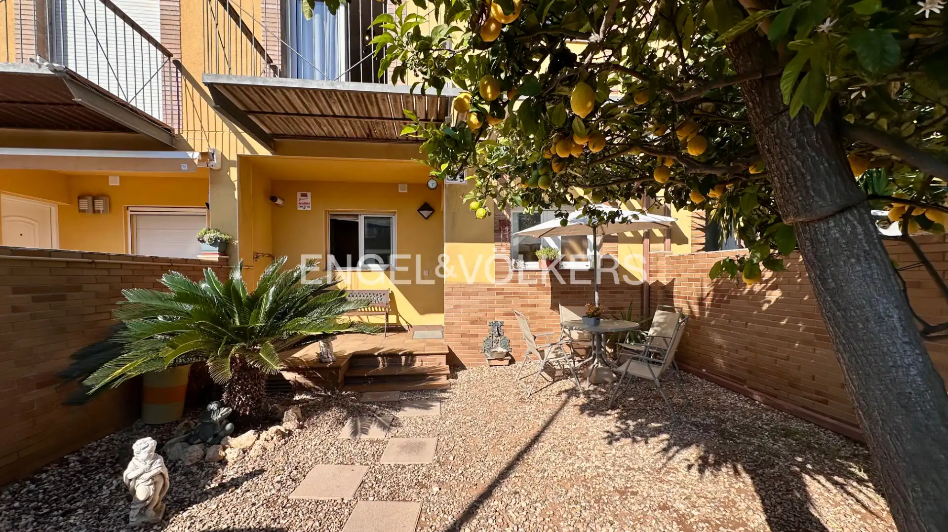 Adosado con terraza en venta en Carrer Berna 35, imagen 37