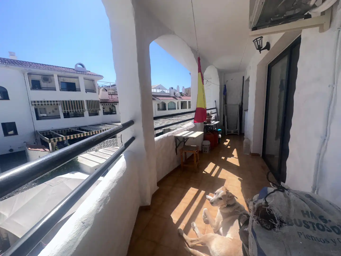 Terraza de Piso en venta en Vélez-Málaga con Aire acondicionado, Calefacción y Jardín privado