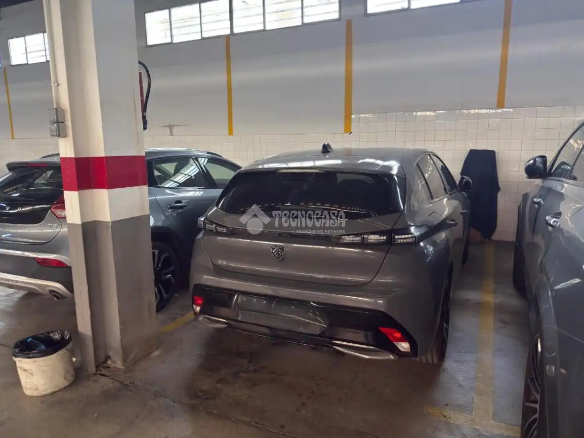 Parking de Piso en venta en Valencia con Aire acondicionado, Calefacción y Balcón
