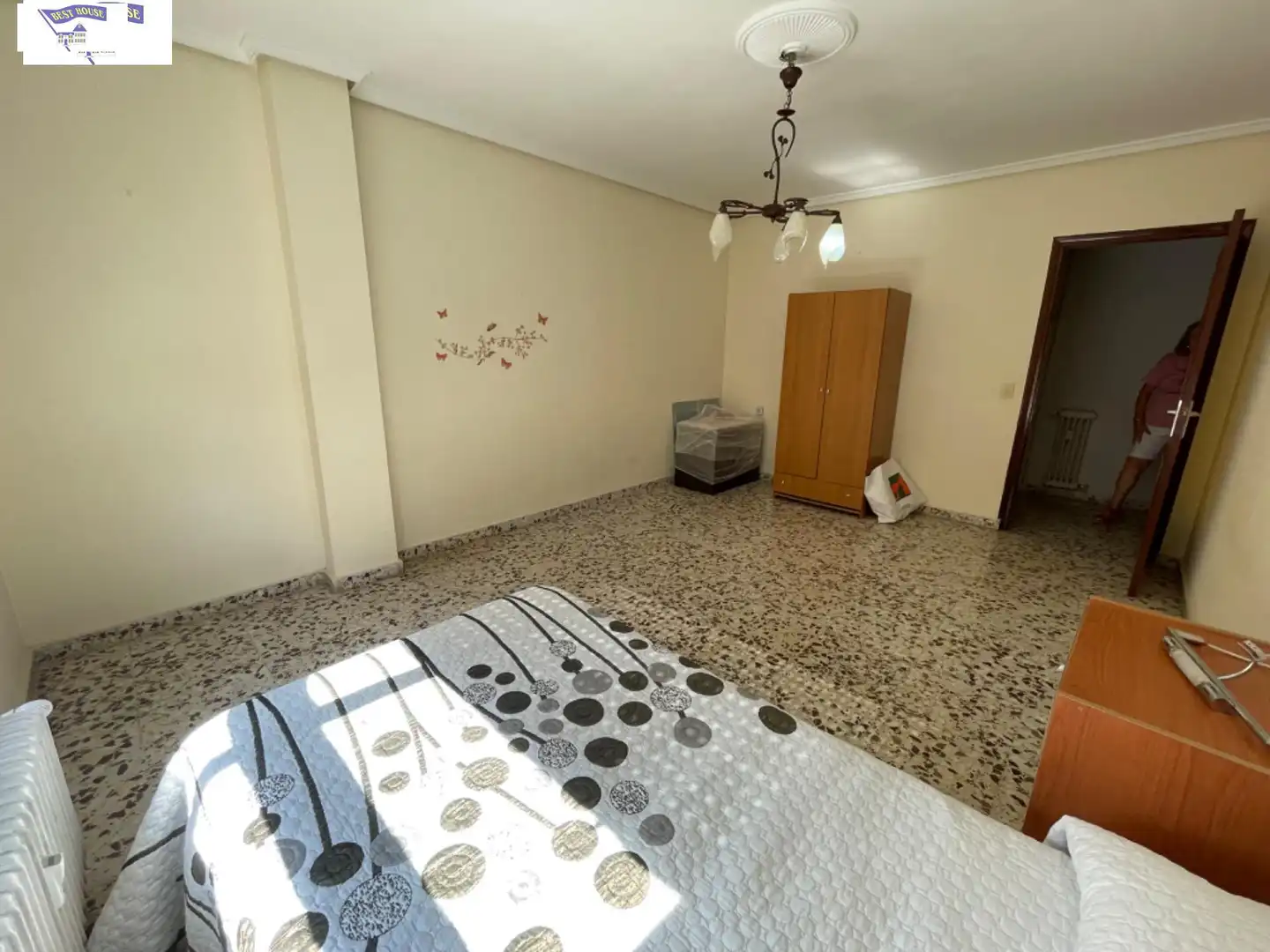 Wohnung zur Miete in Albacete mit Heizung, Terrasse und Möbliert