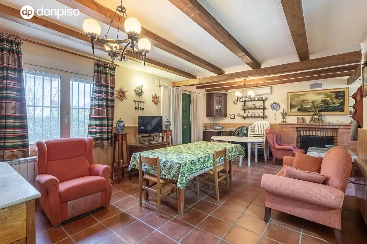 Casa con piscina in vendita a Avenida MOLINO ALTO, imagen 4