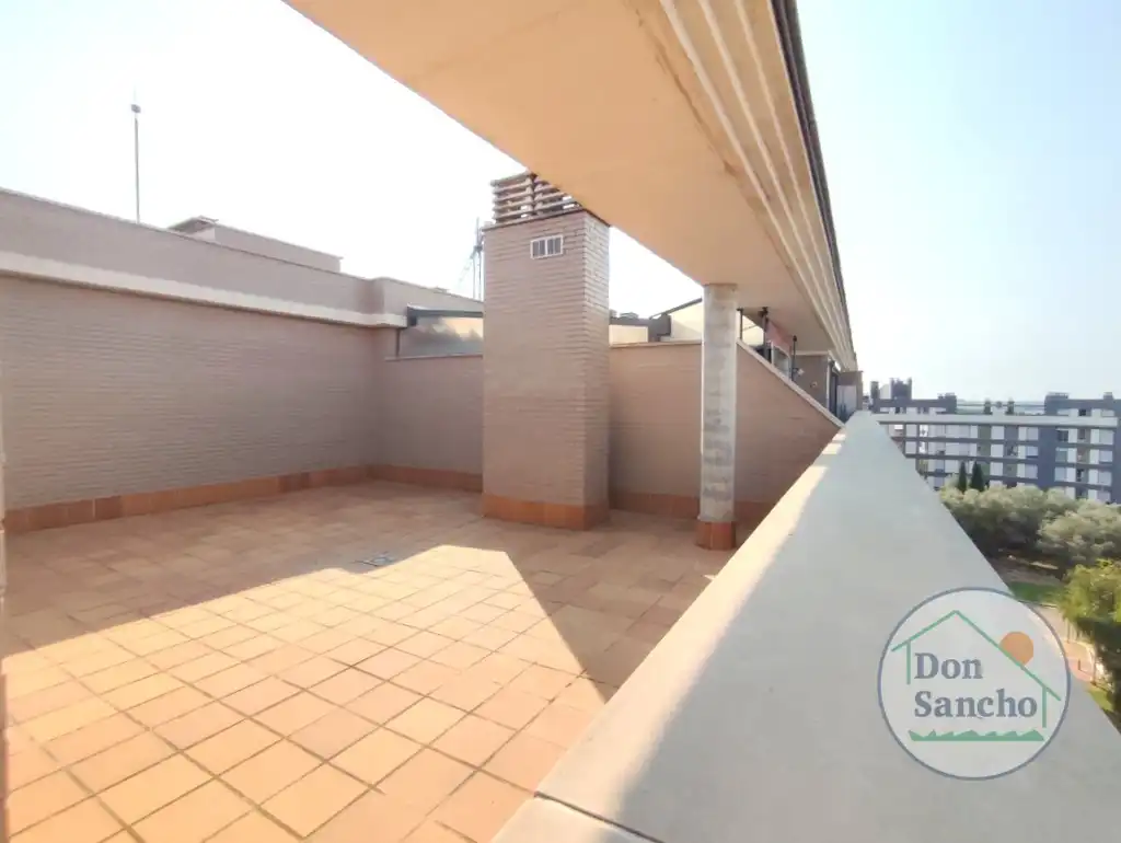 Terrace of Attic for sale in Valladolid  with Air Conditioner, Heating and Terrace