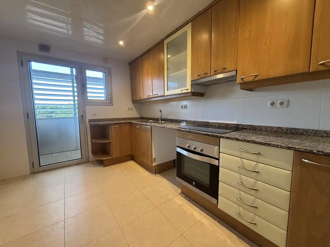 Cocina de Ático en venta en Gavà con Aire acondicionado, Terraza y Trastero