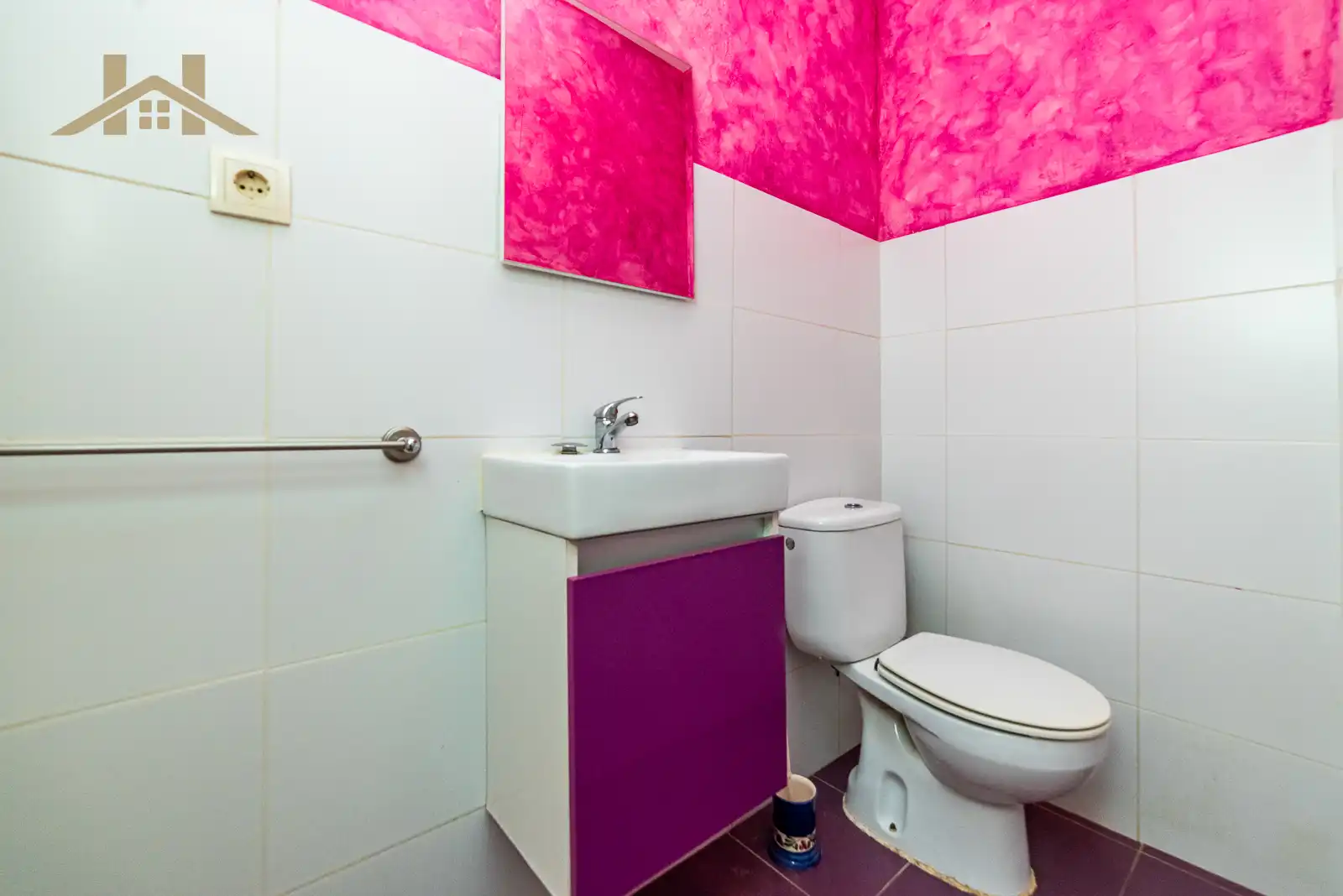 Bathroom of Detached homes for sale in El Álamo, Madrid