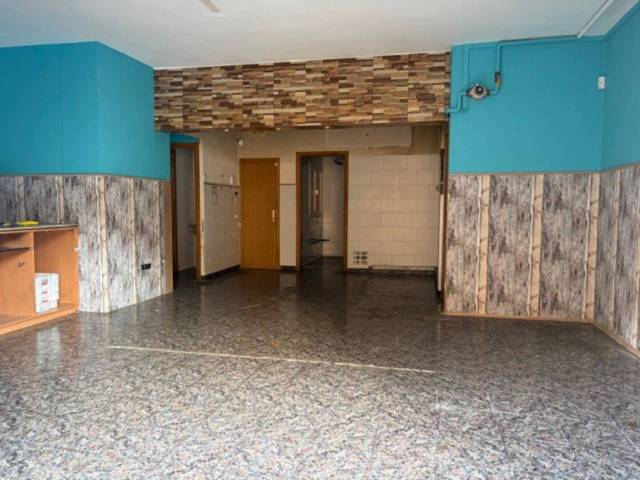Local comercial en Venta en Calle Rocabruna en Sant Andreu - Gassó Vargas
