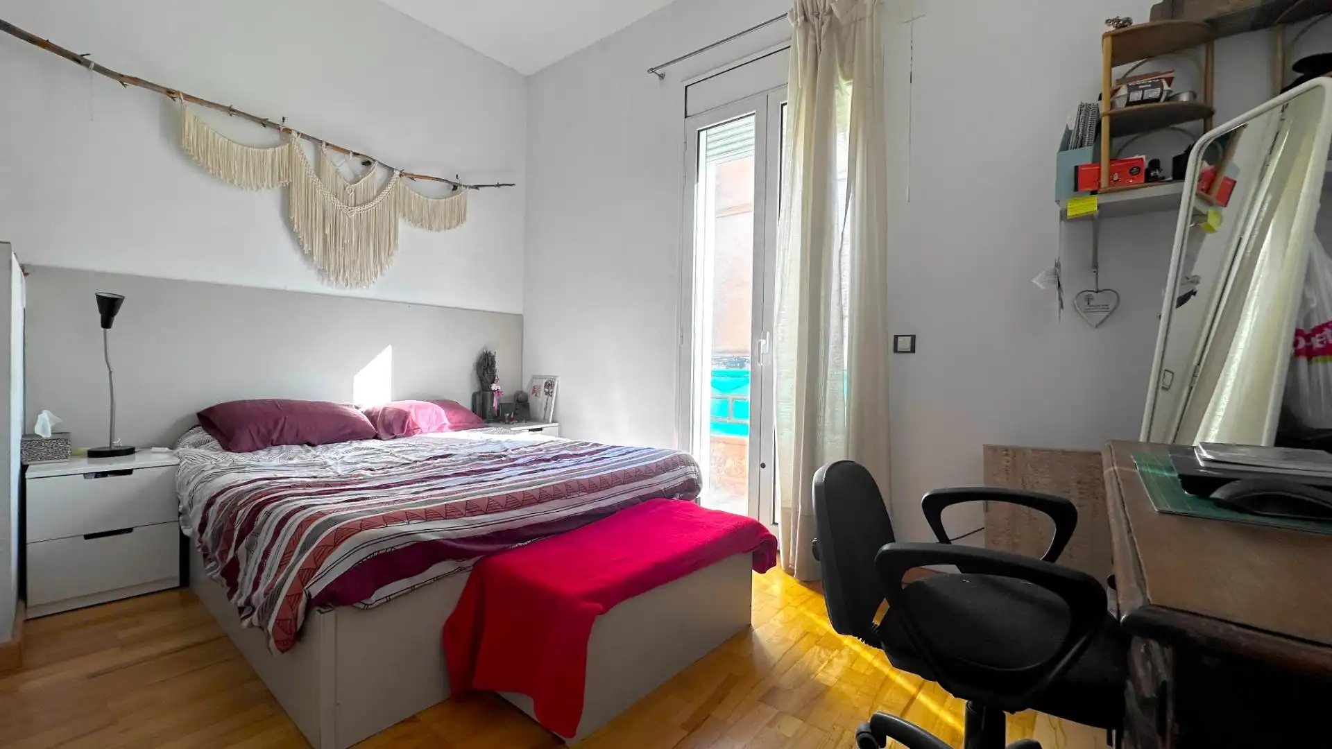 Bedroom of Houses for sale in Terrassa  with Air Conditioner, Heating and Terrace