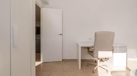 Photo 2 of Room in Luz Casanova, Cartuja, Granada Capital