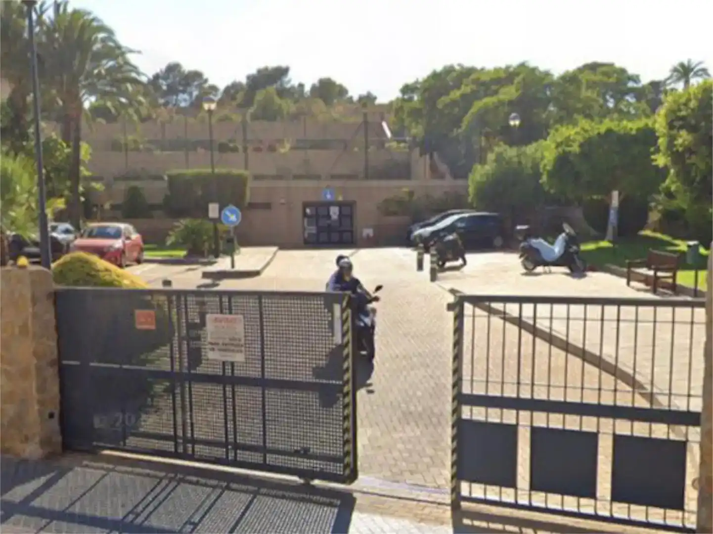 Parking of Garage for rent in Benidorm