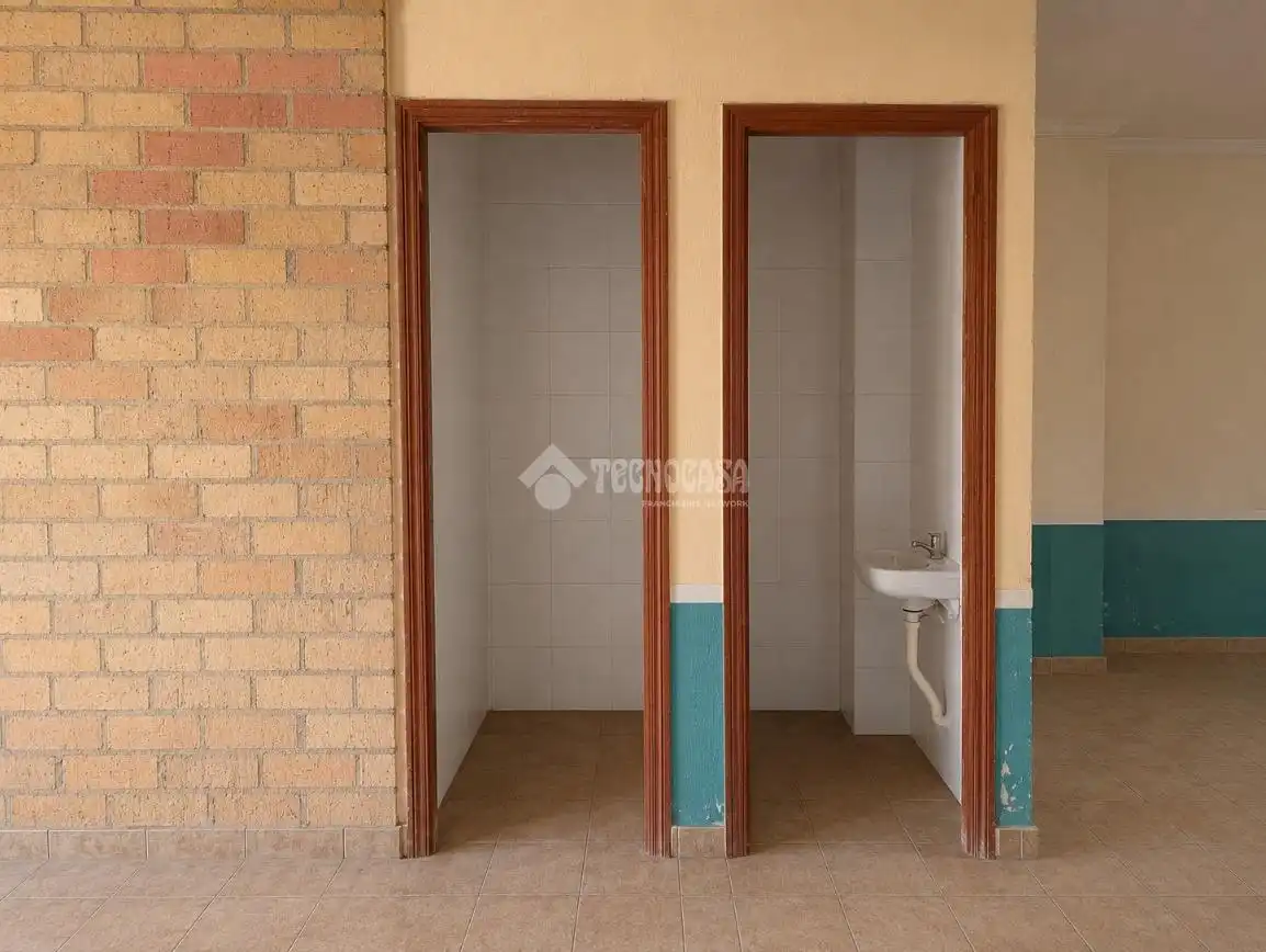Local comercial en venta en CRUZ DE LA CAVA, imagen 4