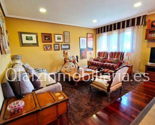 Living room of Flat for sale in Güeñes  with Terrace and Balcony