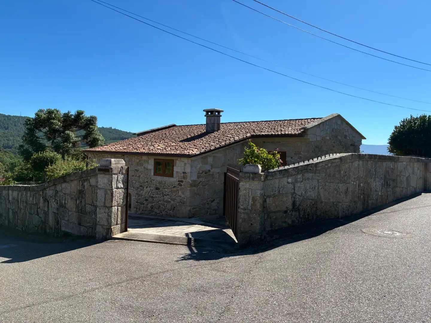 Vista exterior de Casa o chalet en venta en Tui con Terraza