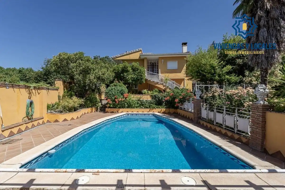 Xalet amb piscina en venda a Alfacar, imagen 2