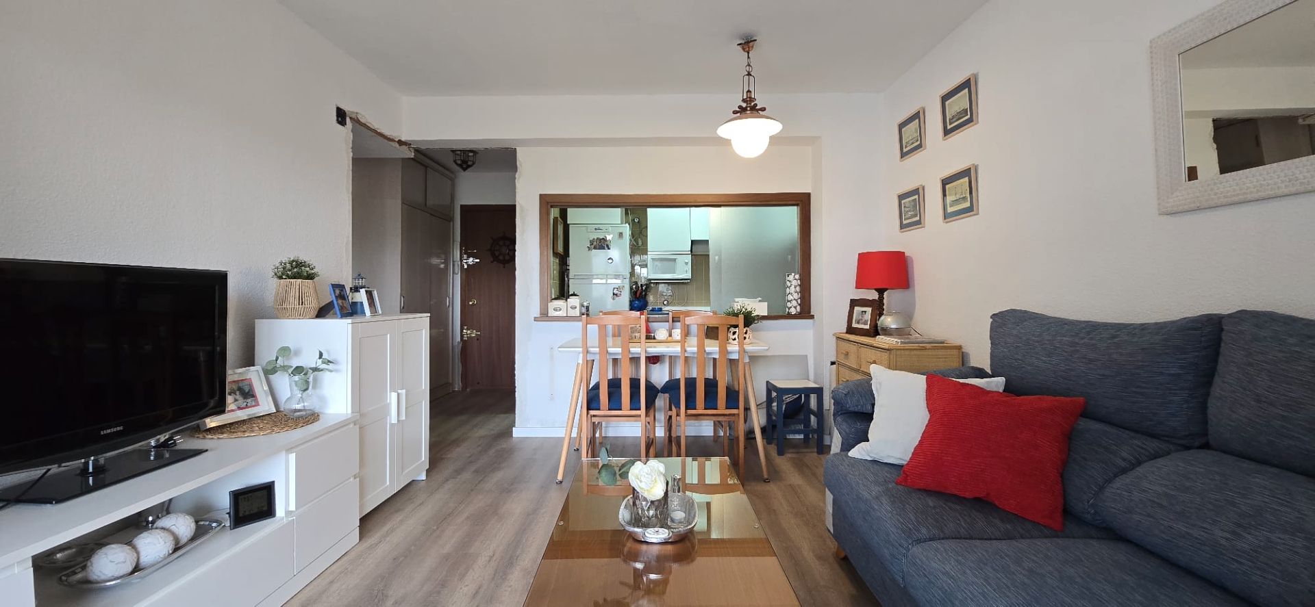 Living room of Flat for sale in Pareja  with Air Conditioner, Heating and Terrace