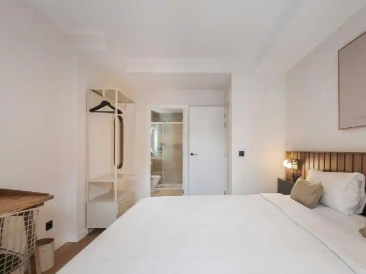 Habitación de Piso en venta en Teatinos - Universidad