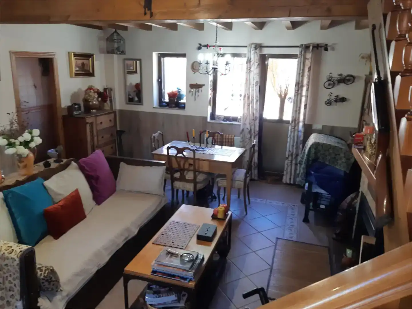 Sala de estar de Casa adosada en venta en Carrocera con Trastero, Amueblado y Horno