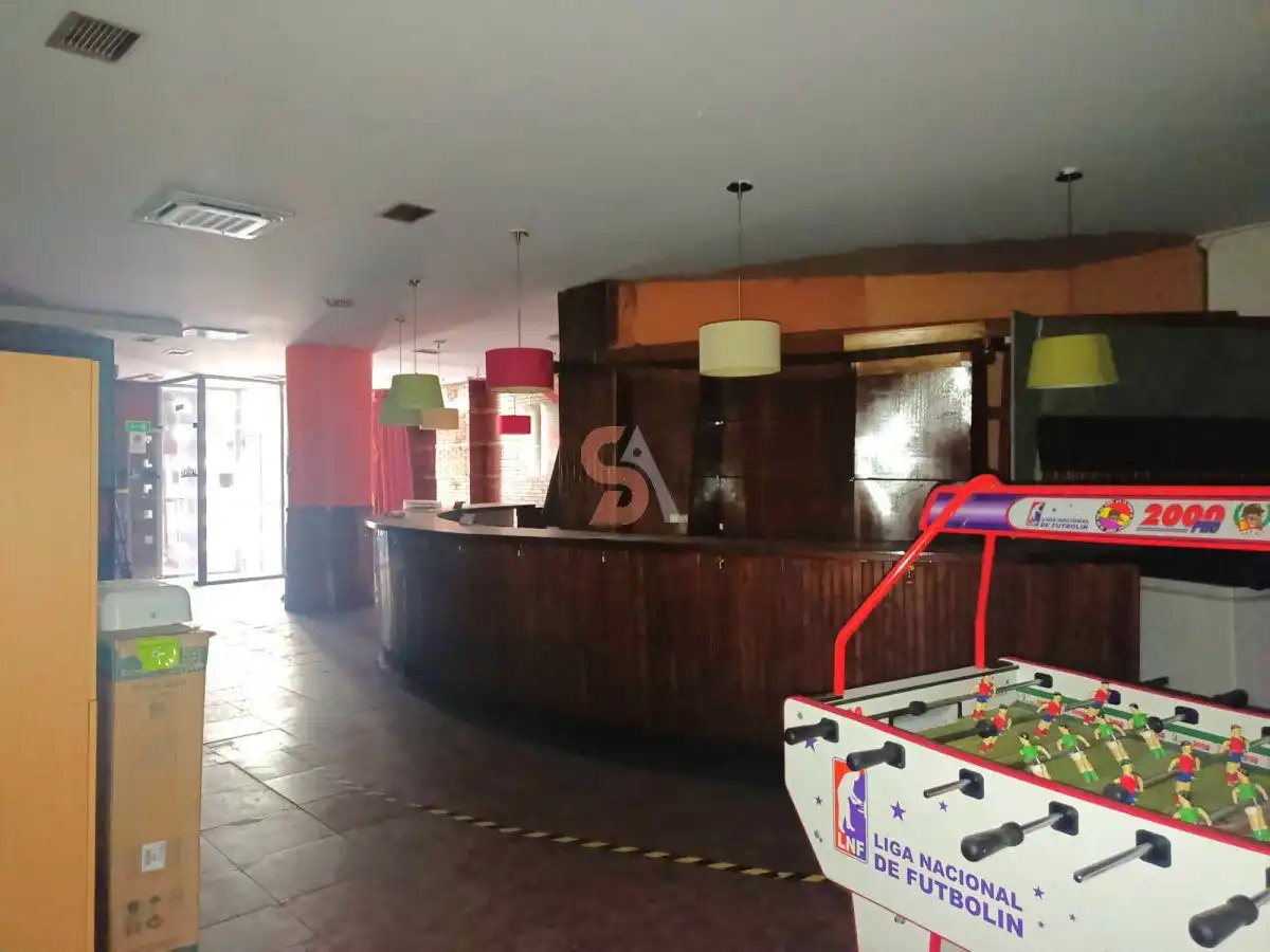 Commercial properties for sale in Valladolid  with Air Conditioner