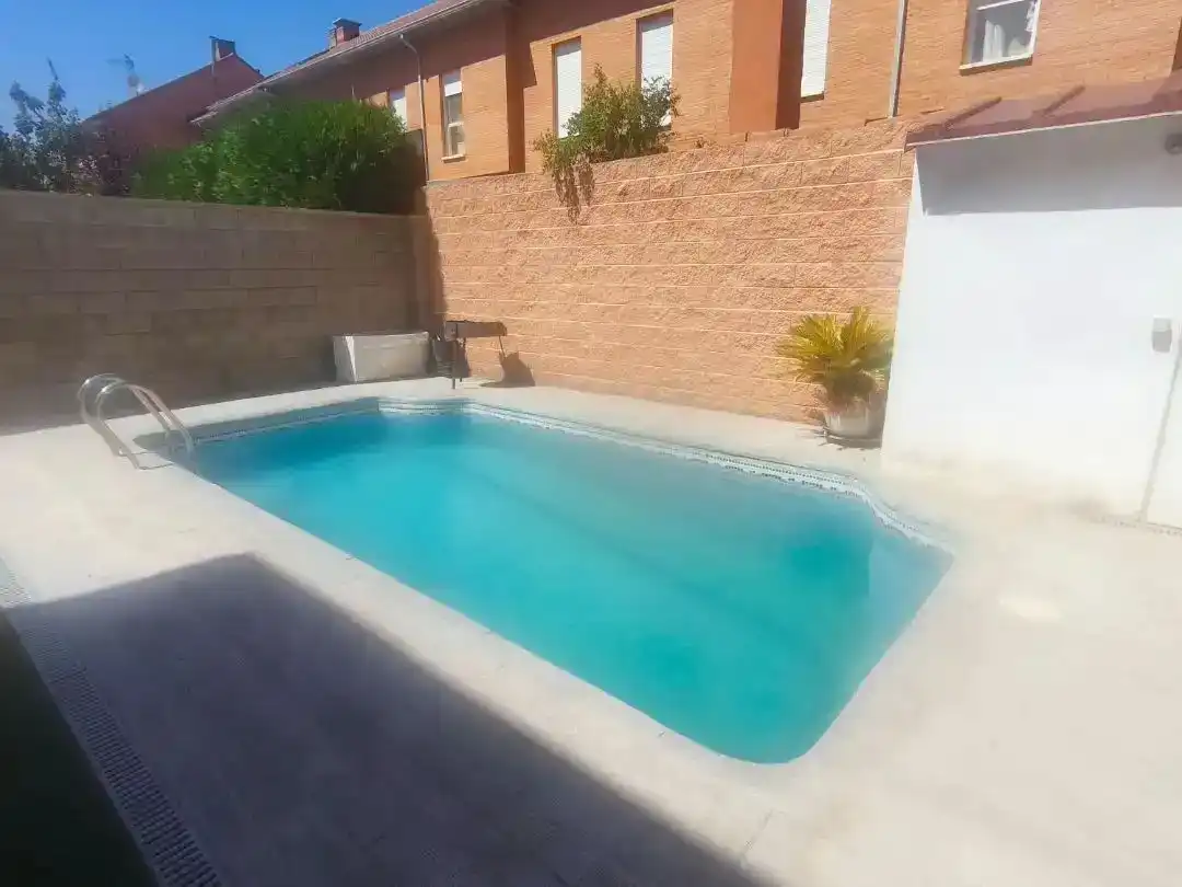 Piscina de Pis en venda en Azuqueca de Henares amb Aire condicionat i Piscina